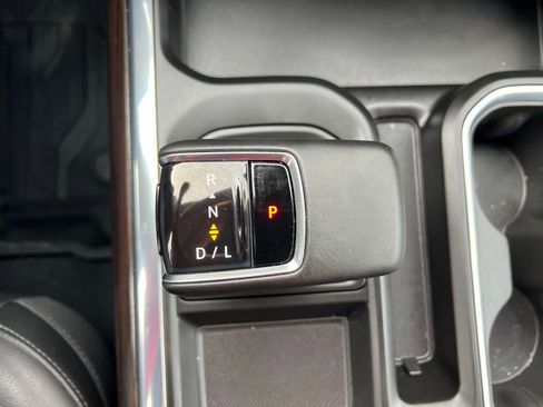 Used 2023 GMC Sierra 1500 SLT w/ SLT Premium Package image 31