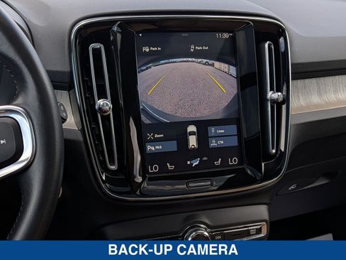 Used 2019 Volvo XC40 T5 Inscription AWD/4WD image 32