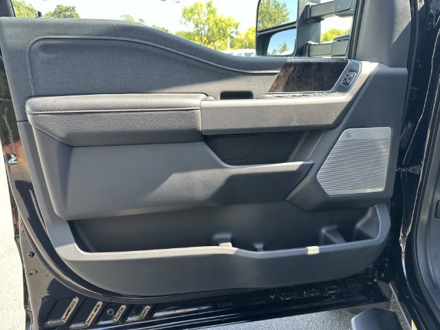 New 2026 Ford F450 Lariat AWD/4WD image 17