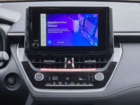 Used 2026 Toyota Corolla Cross LE w/ Moonroof Package FWD image 18