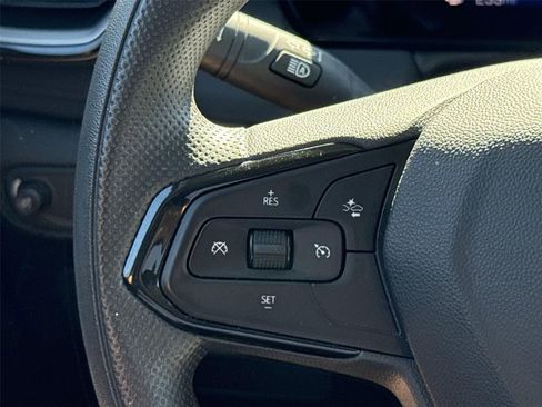 Used 2025 Chevrolet TrailBlazer LT image 32