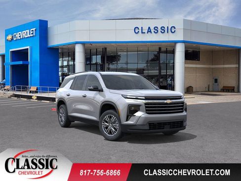 New 2026 Chevrolet Traverse LT image 1