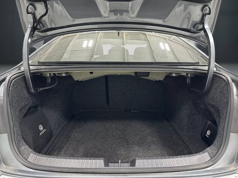 Used 2022 Volkswagen Jetta SE FWD image 12