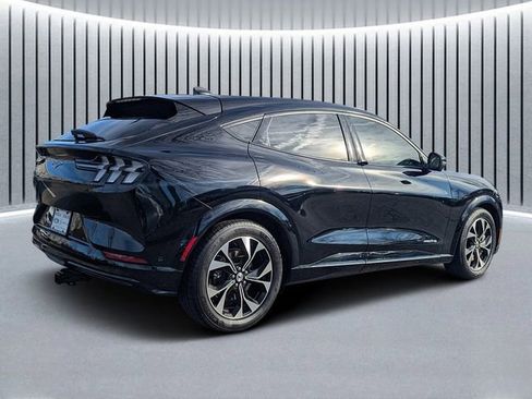 Certified 2022 Ford Mustang Mach-E Premium image 3