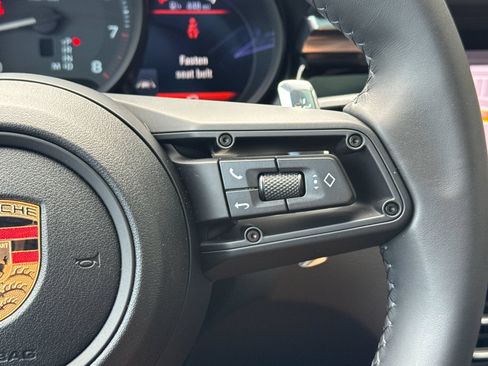 Certified 2026 Porsche Macan AWD/4WD image 28