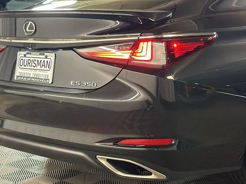 Used 2022 Lexus ES 350 w/ Premium Package FWD image 9