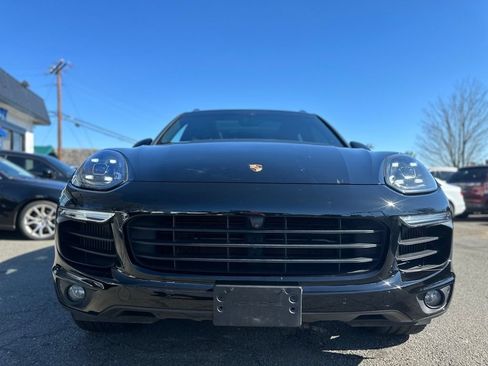 Used 2016 Porsche Cayenne GTS AWD/4WD image 4