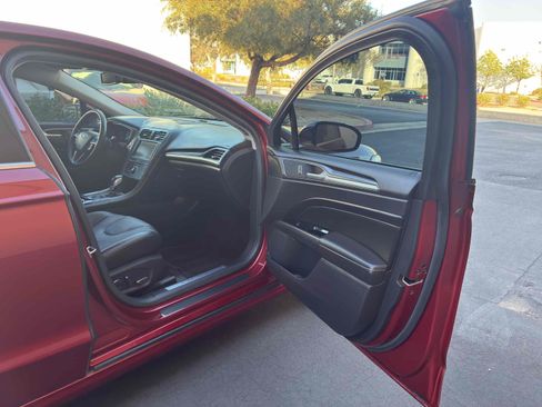 Used 2015 Ford Fusion Energi Titanium w/ Driver Assist Package FWD image 44