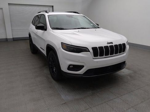 Used 2023 Jeep Cherokee Altitude Lux image 13