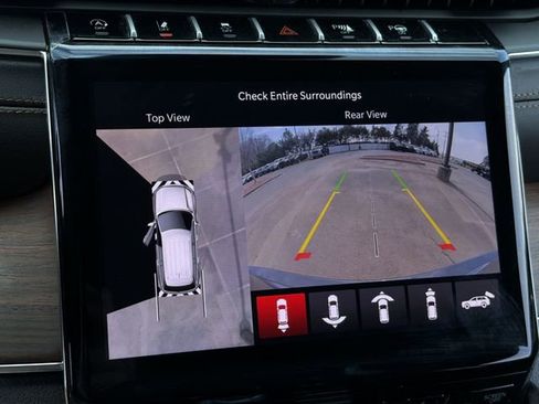 Used 2025 Jeep Grand Cherokee Summit AWD/4WD image 27
