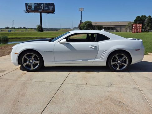 Used 2013 Chevrolet Camaro LT w/ RS Package RWD image 2