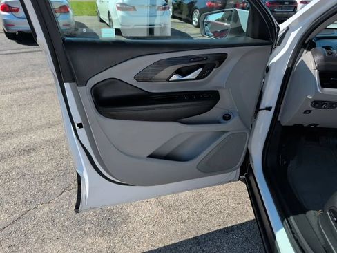 Used 2021 GMC Terrain SLT AWD/4WD image 14
