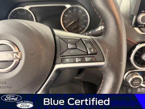 Used 2025 Nissan Sentra SR w/ SR Premium Package FWD image 12