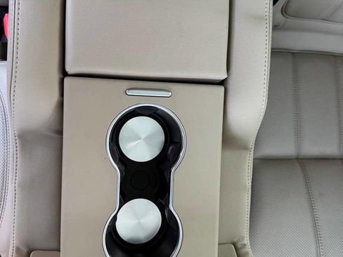 Used 2016 Land Rover Range Rover Sport HSE image 39