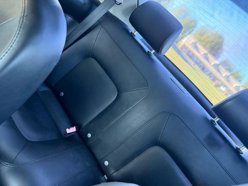 Used 2009 Volkswagen Beetle S FWD image 26