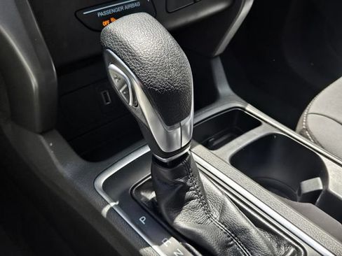 Used 2017 Ford Escape S FWD image 11
