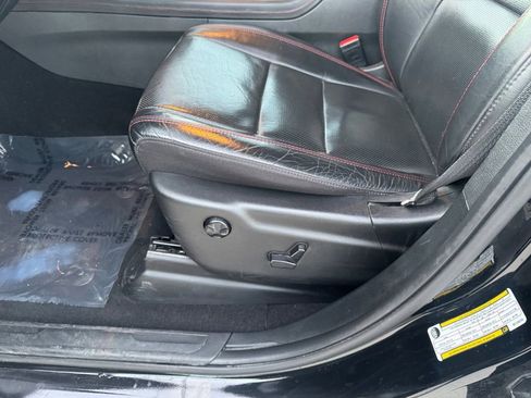 Used 2024 Dodge Durango GT image 12