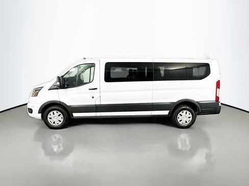 Used 2023 Ford Transit 350 XLT image 4