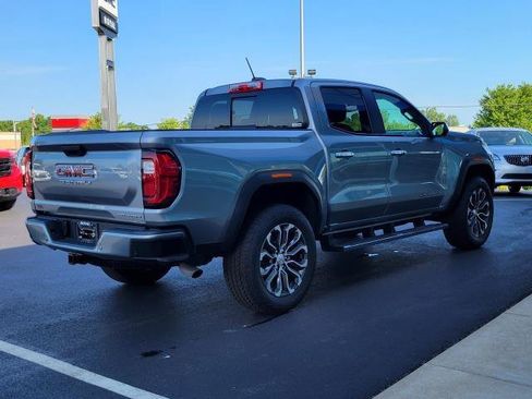 Used 2023 GMC Canyon Denali AWD/4WD image 3
