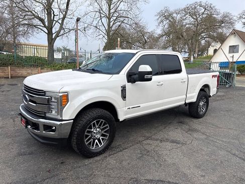Used 2018 Ford F250 Lariat w/ Lariat Ultimate Package image 13