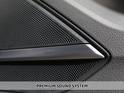 Used 2022 Audi A8 L 3.0T w/ Executive Package image 5