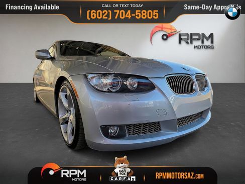 Used 2010 BMW 335i Convertible w/ Premium Pkg image 8