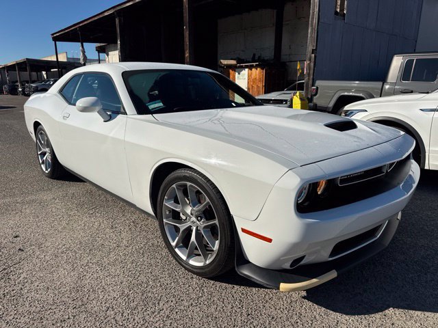 Used 2022 Dodge Challenger GT RWD image 3