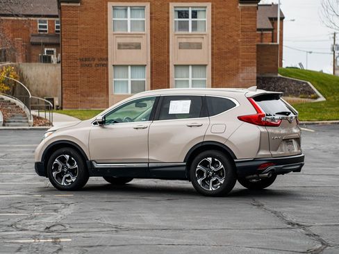 Used 2019 Honda CR-V Touring image 7