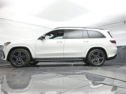 New 2025 Mercedes-Benz GLS 450 4MATIC image 37