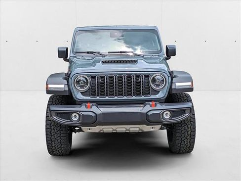 New 2025 Jeep Gladiator Mojave w/ Convenience Group image 6