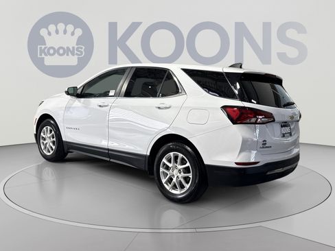 Used 2024 Chevrolet Equinox LT FWD image 8