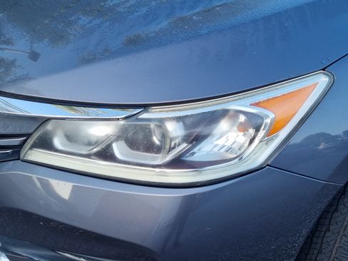 Used 2016 Honda Accord EX-L image 6