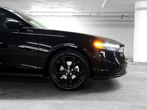 New 2025 Honda Accord SE image 28