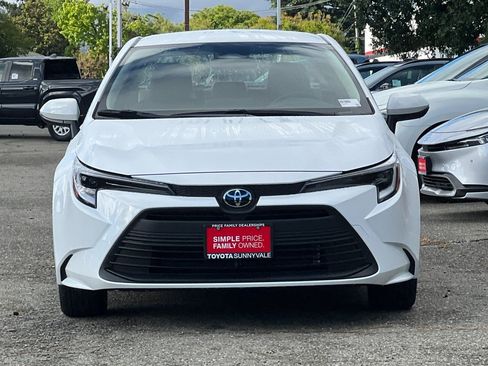 New 2026 Toyota Corolla LE FWD image 11