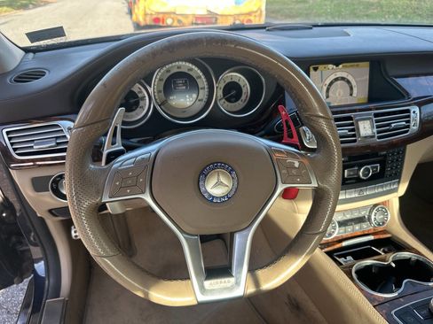 Used 2012 Mercedes-Benz CLS 550 4MATIC image 26