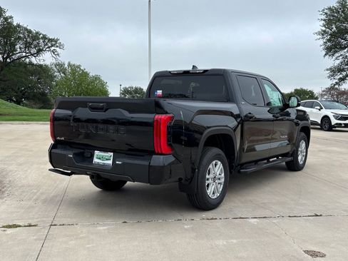New 2026 Toyota Tundra SR5 AWD/4WD image 4