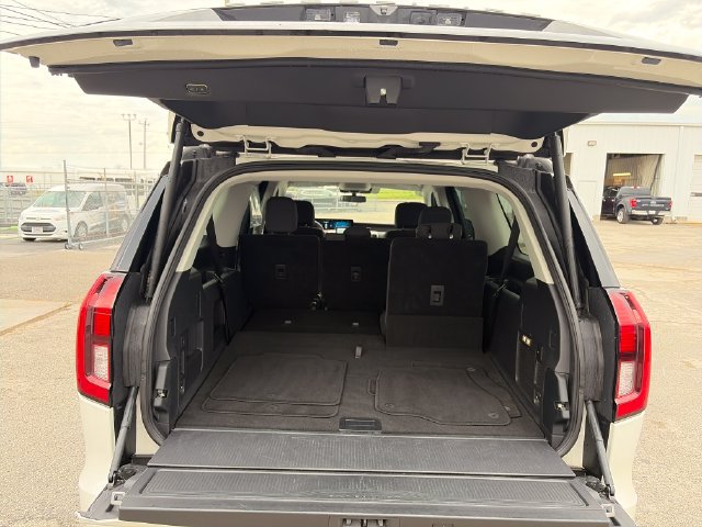 Used 2025 Ford Expedition Max Active AWD/4WD image 23