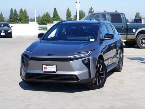Certified 2026 Toyota bZ FWD image 5