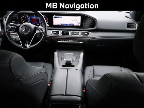 Used 2025 Mercedes-Benz GLE 350 4MATIC image 16