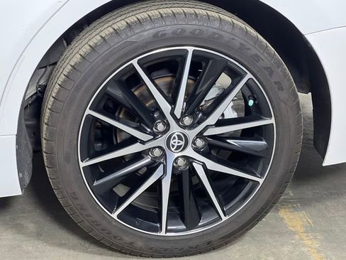 Used 2024 Toyota Camry SE image 37