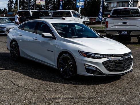 Used 2024 Chevrolet Malibu LT w/ Sport Edition FWD image 6