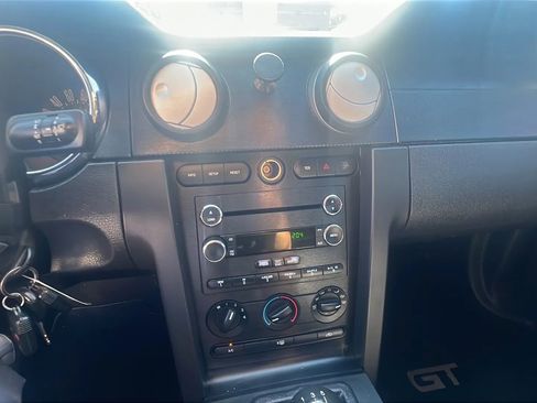 Used 2008 Ford Mustang GT Premium image 16