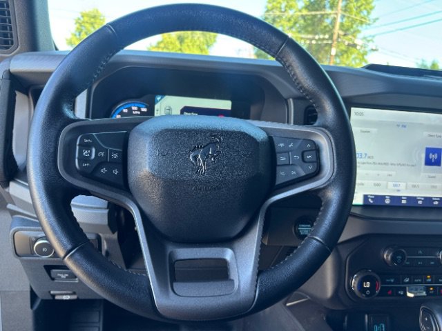 Used 2024 Ford Bronco Black Diamond AWD/4WD image 12