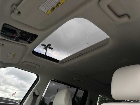 New 2025 Hyundai Santa Fe Calligraphy image 23