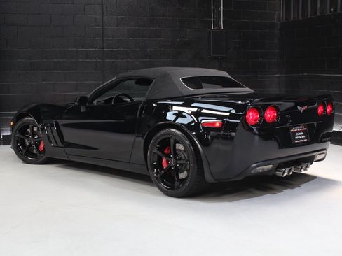 Used 2013 Chevrolet Corvette Grand Sport w/ 3LT Preferred Equipment Group RWD image 17