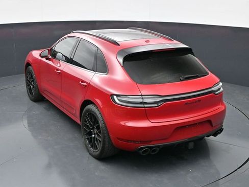 Used 2021 Porsche Macan GTS w/ Sport Chrono Package AWD/4WD image 34