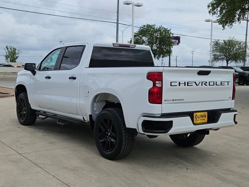 Certified 2023 Chevrolet Silverado 1500 Custom image 5