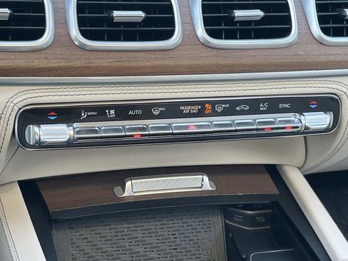 Certified 2021 Mercedes-Benz GLE 350 4MATIC image 30