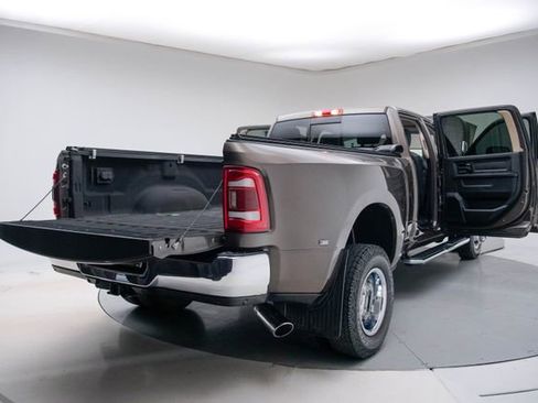 Used 2020 RAM 3500 Tradesman AWD/4WD image 21