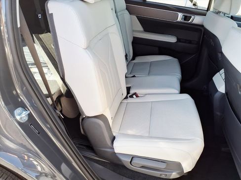 New 2026 Hyundai Santa Fe SEL image 9